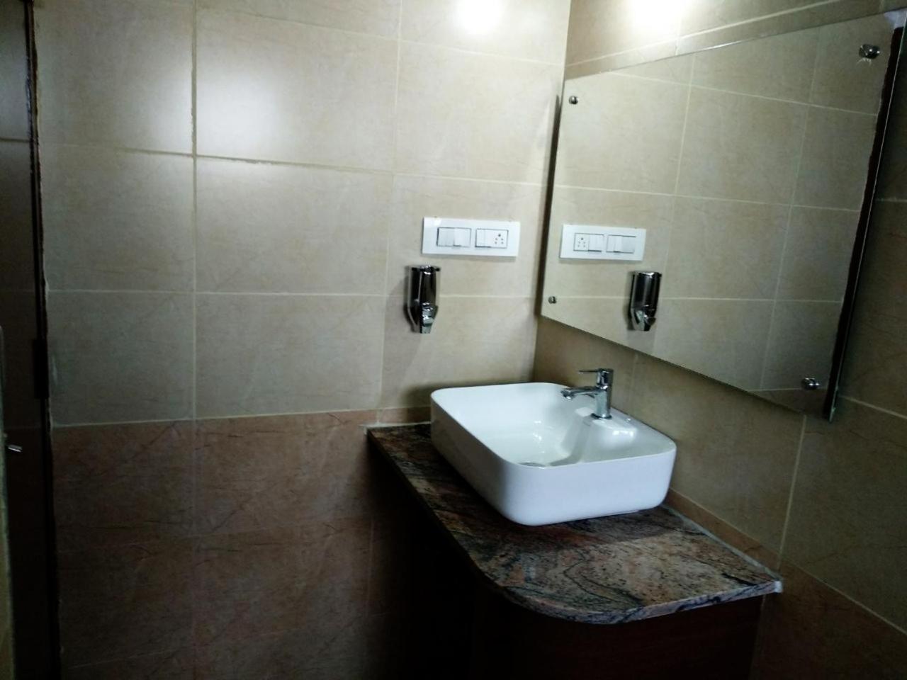 Coastal King Hotel Bengaluru Kültér fotó